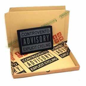 timbro su scatole in cartone